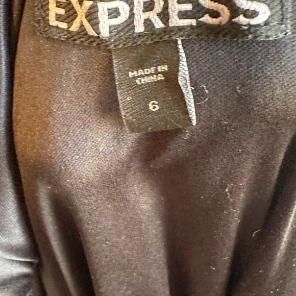 Express Black One-Shoulder Mini Dress with Studded Details on Ruffles Sz 6 - Picture 9 of 12